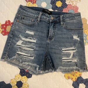 Judy blue denim shorts
